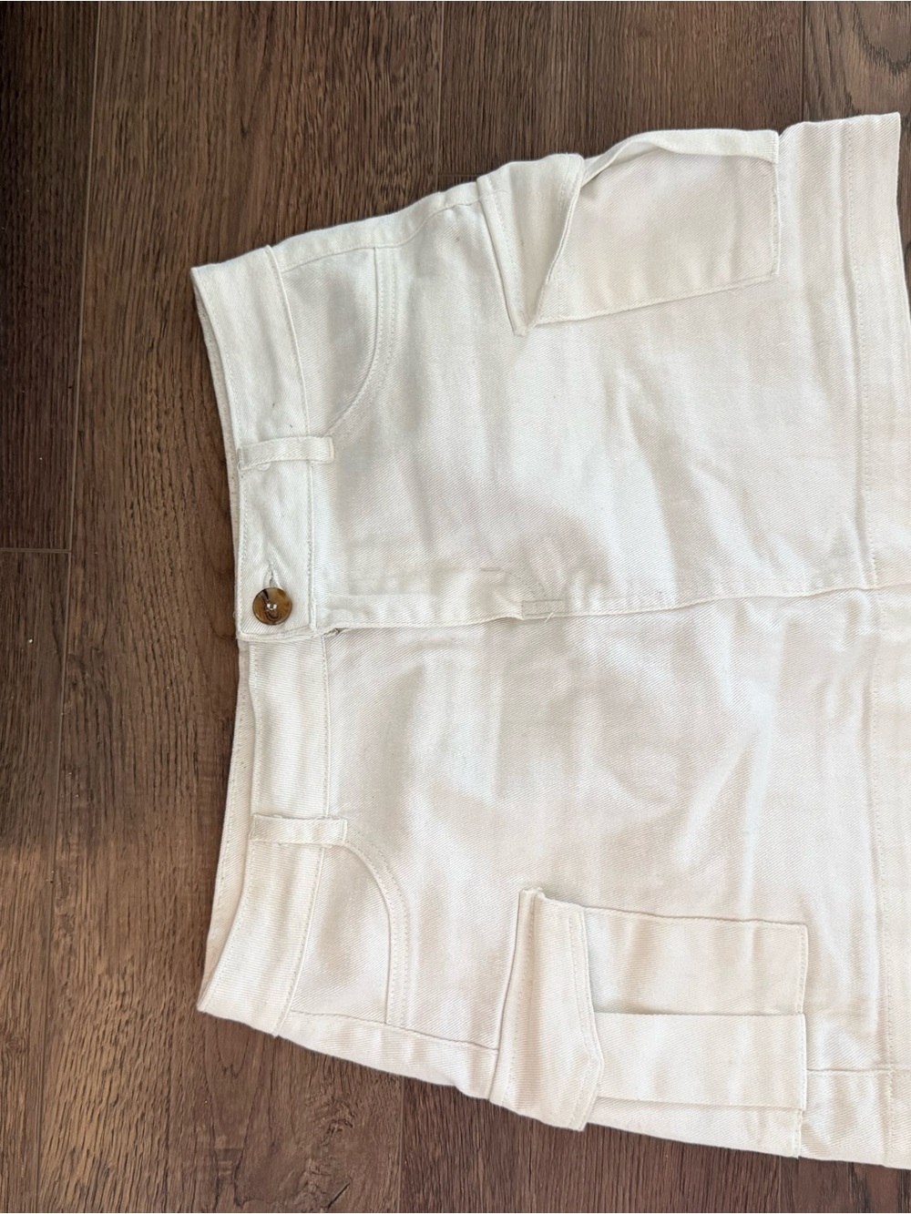 Women's Cream Utility Pocket Shorts